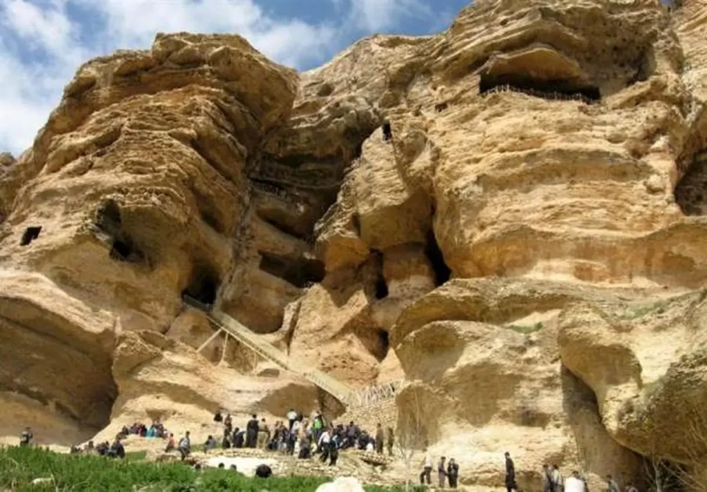 معرفی کامل جاهای دیدنی سقز کردستان